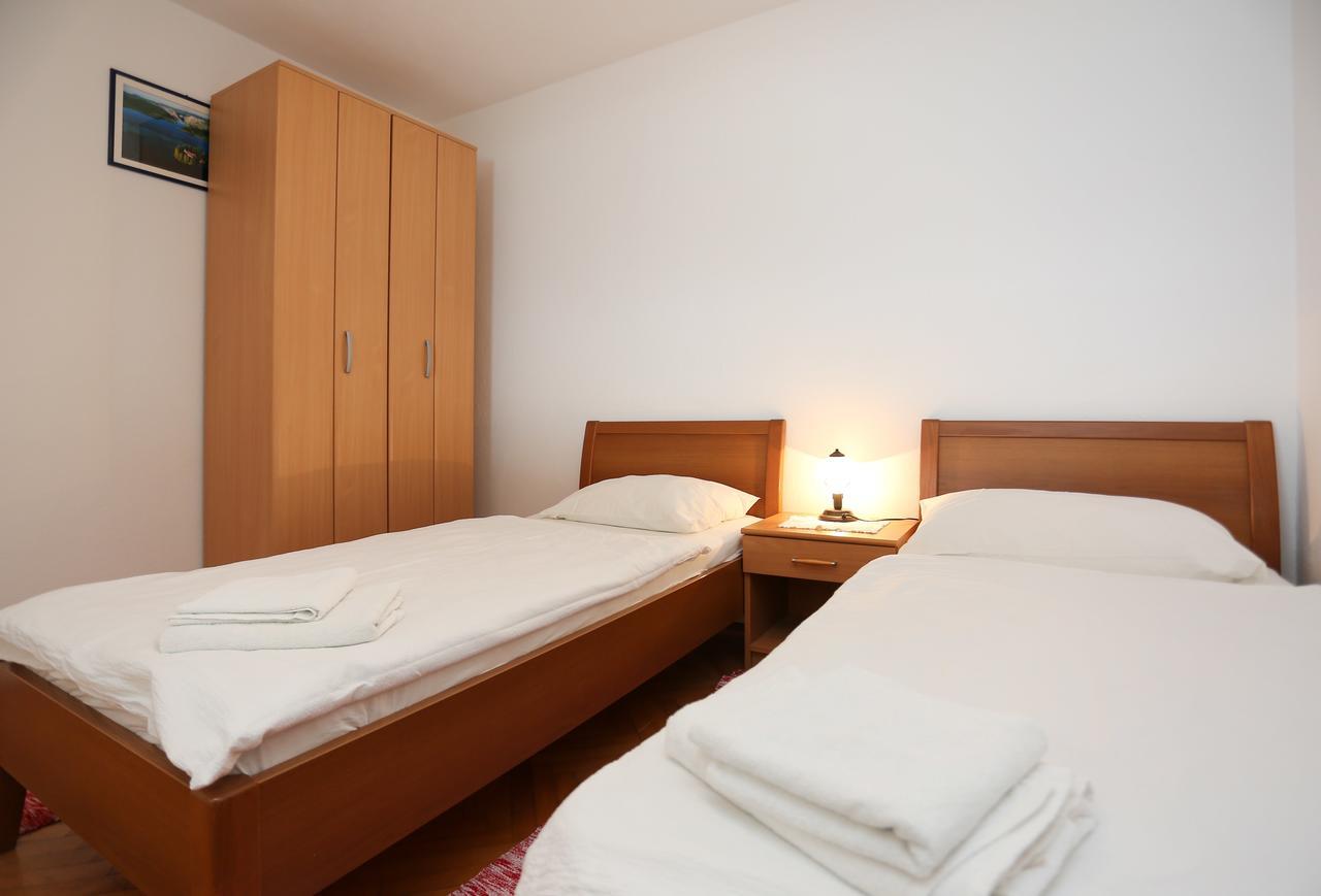 Apartment Laguna 1 Bol Eksteriør billede