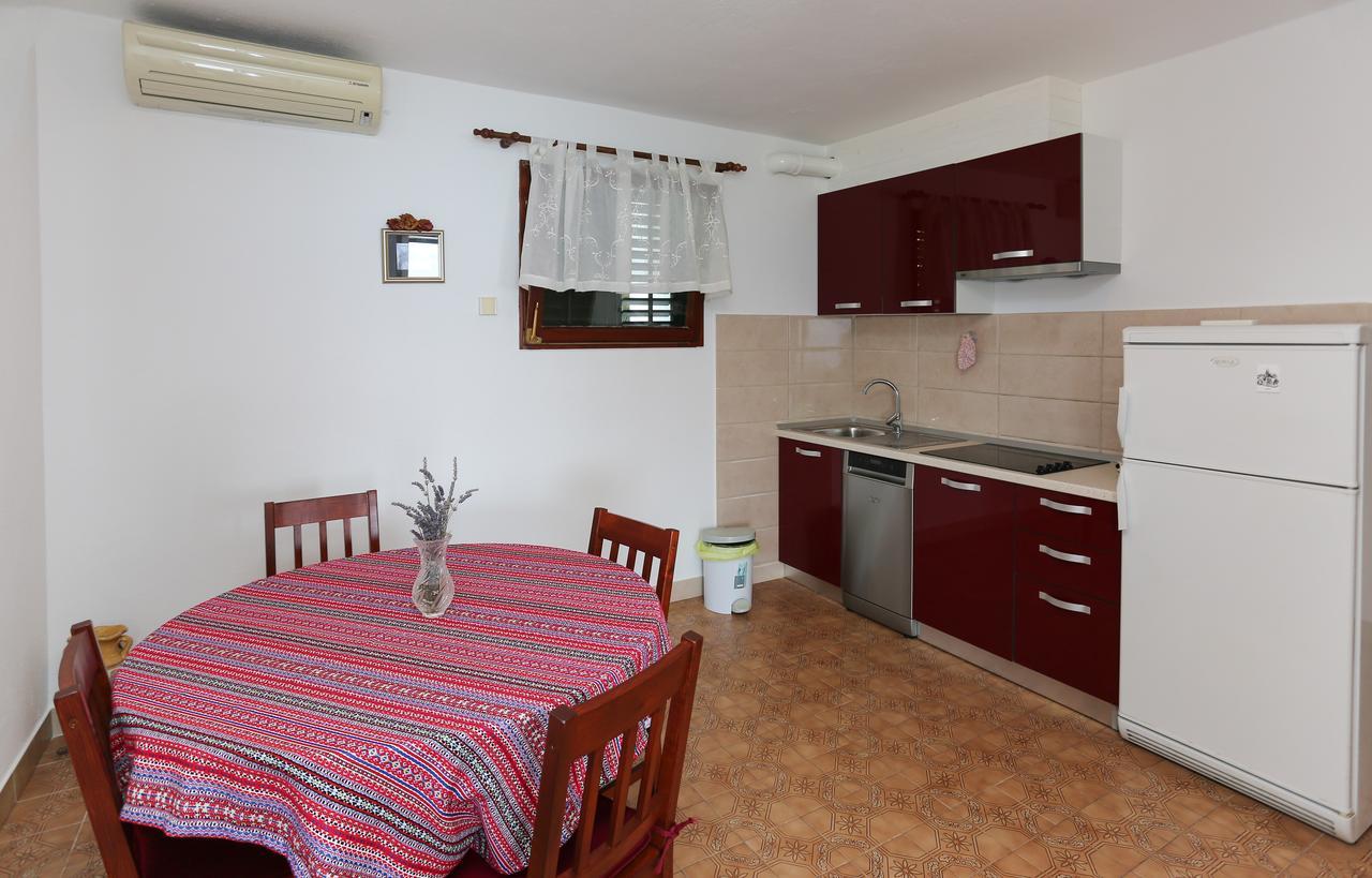 Apartment Laguna 1 Bol Eksteriør billede