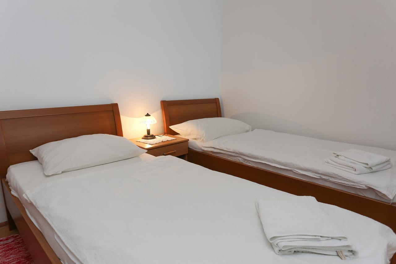 Apartment Laguna 1 Bol Eksteriør billede