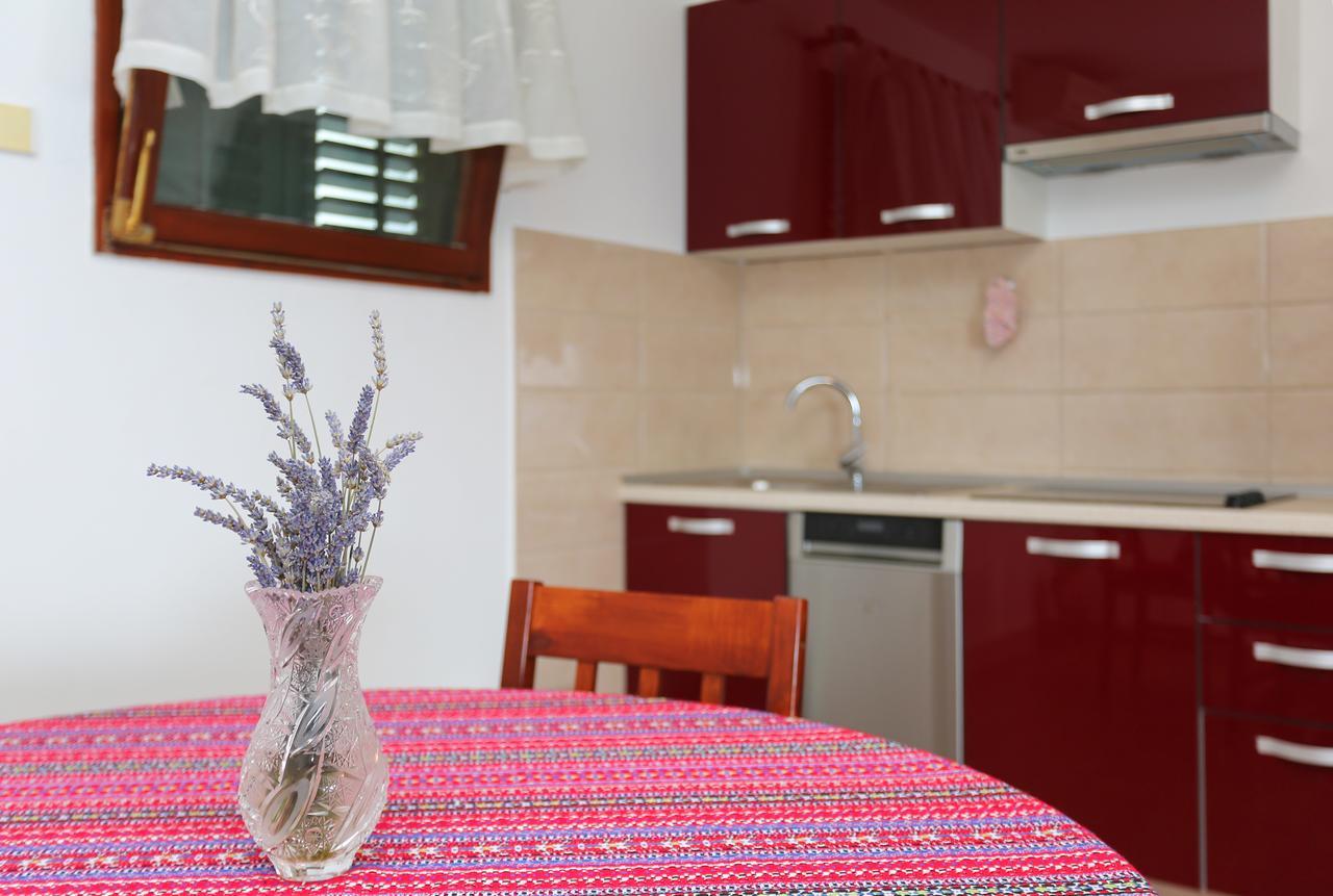 Apartment Laguna 1 Bol Eksteriør billede